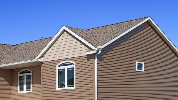 Cost of Residential Siding Service in Bryan