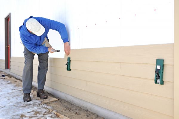 Siding Panels Installation in Bryan