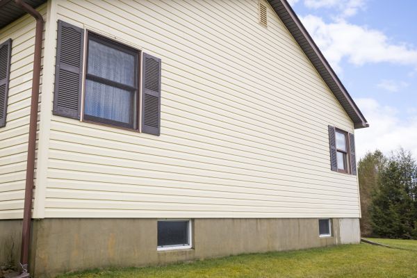 Cost of Dutch Lap Siding Repair in Bryan