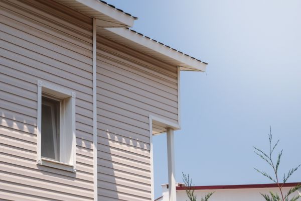Vinyl Siding Hole Repair in Bryan